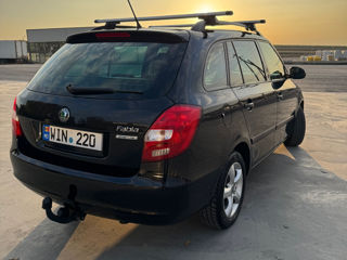 Skoda Fabia foto 2