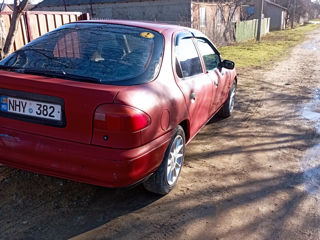 Ford Mondeo foto 3