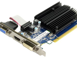 Продам видеокарту Sapphire Radeon R5 230 1Гб DDR3 (новая) foto 1