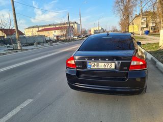 Volvo S80 foto 2