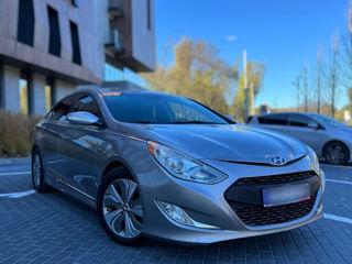 Hyundai Sonata foto 1