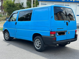 Volkswagen Transporter foto 4