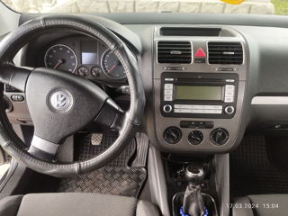 Volkswagen Golf foto 8