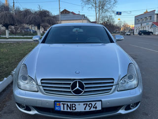 Mercedes CLS-Class foto 2