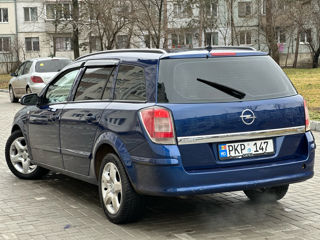 Opel Astra foto 4