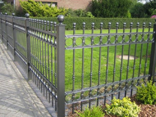 Garduri, Porti,din metal  Moderne