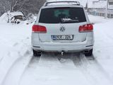 Volkswagen Touareg foto 1