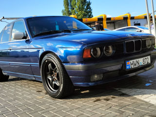 BMW 5 Series foto 9