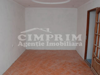 apartament cu 2 odai  - Cimislia foto 3