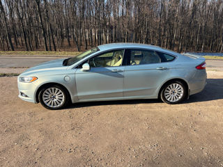 Ford Fusion foto 4