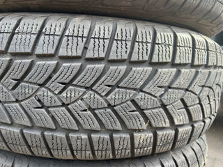 R17 215/65 GoodYear UltraGrip Performance foto 5