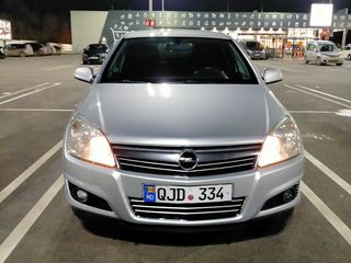 Opel Astra foto 6