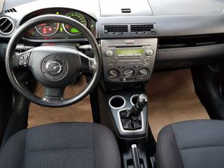 Mazda 2 foto 5