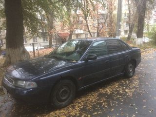 Subaru Legacy foto 2