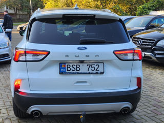 Ford Kuga foto 17