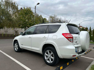 Toyota Rav 4 foto 3