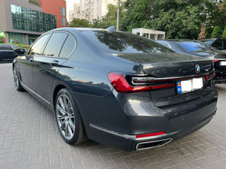 BMW 7 Series foto 4