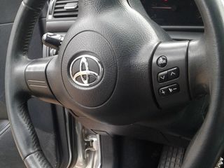 Toyota Corolla foto 7