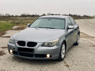 BMW 5 Series foto 2