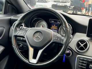 Mercedes CLA foto 11