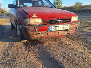 Opel Astra foto 2