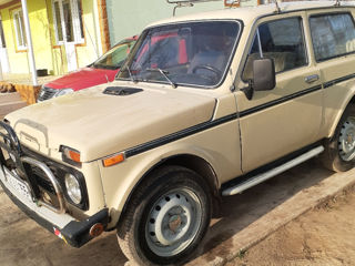 Lada / ВАЗ 2121 (4x4) foto 2