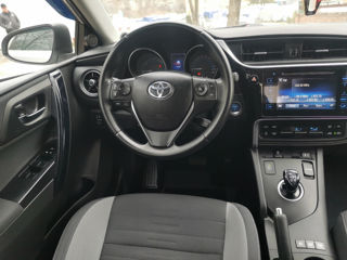 Toyota Auris foto 10