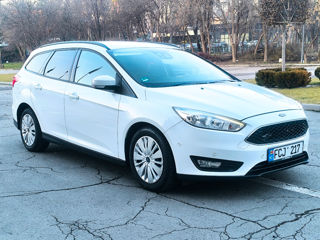 Ford Focus foto 4