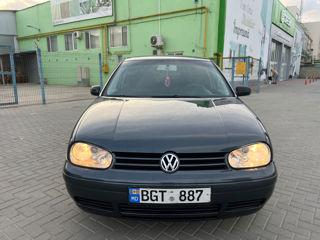 Volkswagen Golf foto 2