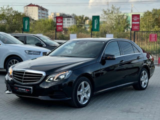 Mercedes E-Class foto 1