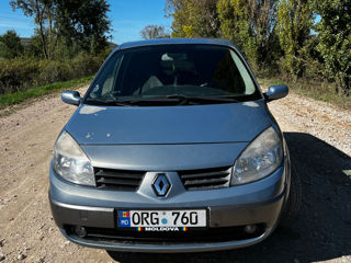 Renault Grand Scenic foto 4