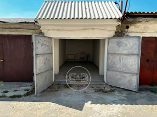 Garaj 24 mp + subsol Riscani