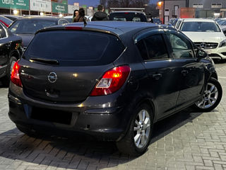 Opel Corsa foto 4