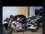 Honda CBR 600 RR foto 1