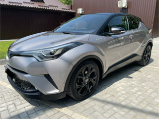 Toyota C-HR foto 3