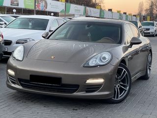 Porsche Panamera foto 5