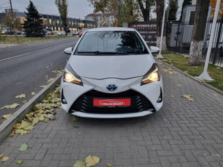 Toyota Yaris foto 2