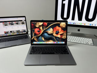 MacBook Air 13 2018/ i5 8gen/8gb Ram/ 128gb SSD (Credit 0%)