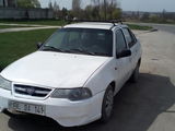 Daewoo Nexia foto 2