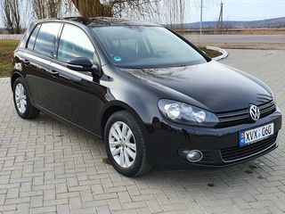 Volkswagen Golf foto 1