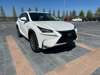 Lexus NX Series foto 1