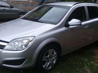 Opel Astra foto 1