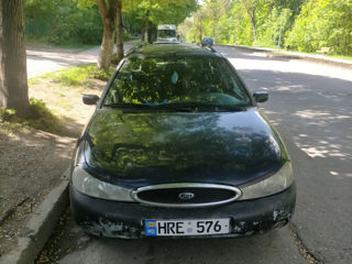 Ford Mondeo foto 3