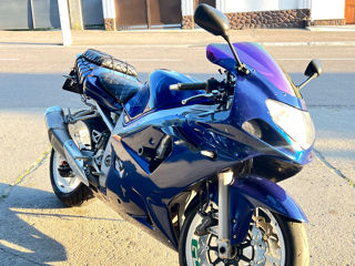 Suzuki GSX-R 600 A2 foto 1