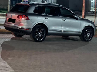 Volkswagen Touareg foto 5