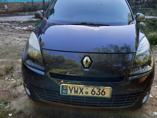 Renault Grand Scenic foto 7