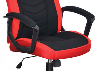 Игровое кресло - новое по хорошей цене! foto 2