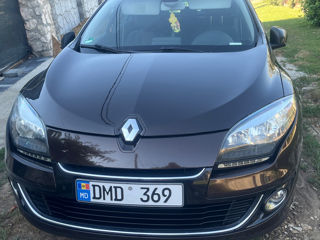 Renault Megane foto 2