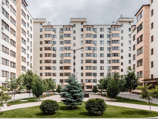 Apartament cu 2 camere, 76 m², Buiucani, Chișinău