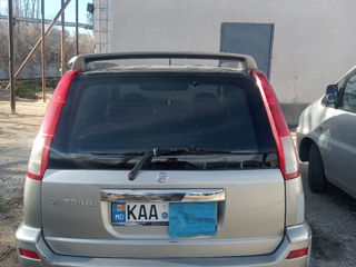 Nissan X-Trail foto 4